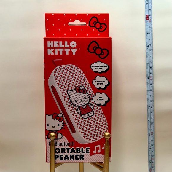 Hello Kitty Bluetooth Portable Speaker Rechargeable SANRIO/RED /BRAND NEW - Picture 2 of 2
